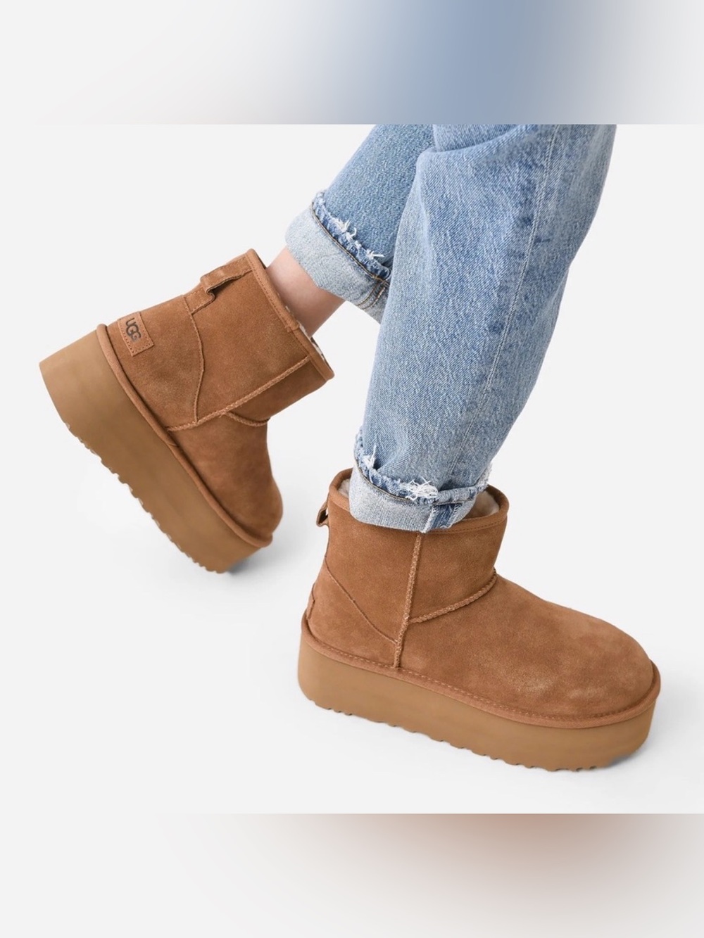 Ugg Classic Mini Platform Boots in Chestnut